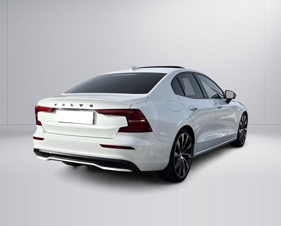 Volvo S60 B5 Plus Dark (4)