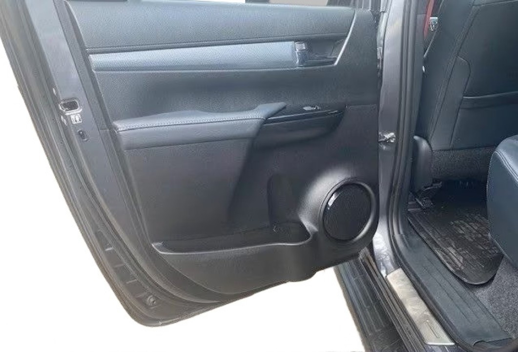 Toyota Hilux 2.8D GR-Sport - foto 20