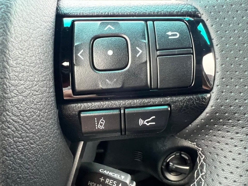 Toyota Hilux 2.8D GR-Sport - foto 13