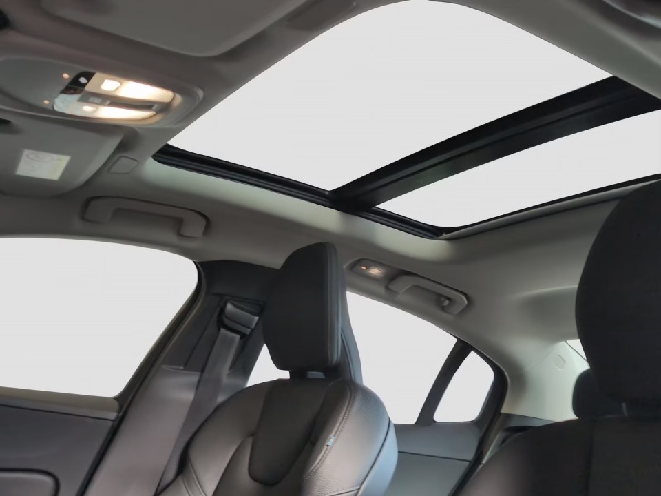 Volvo S60 B5 Ultimate - foto 12