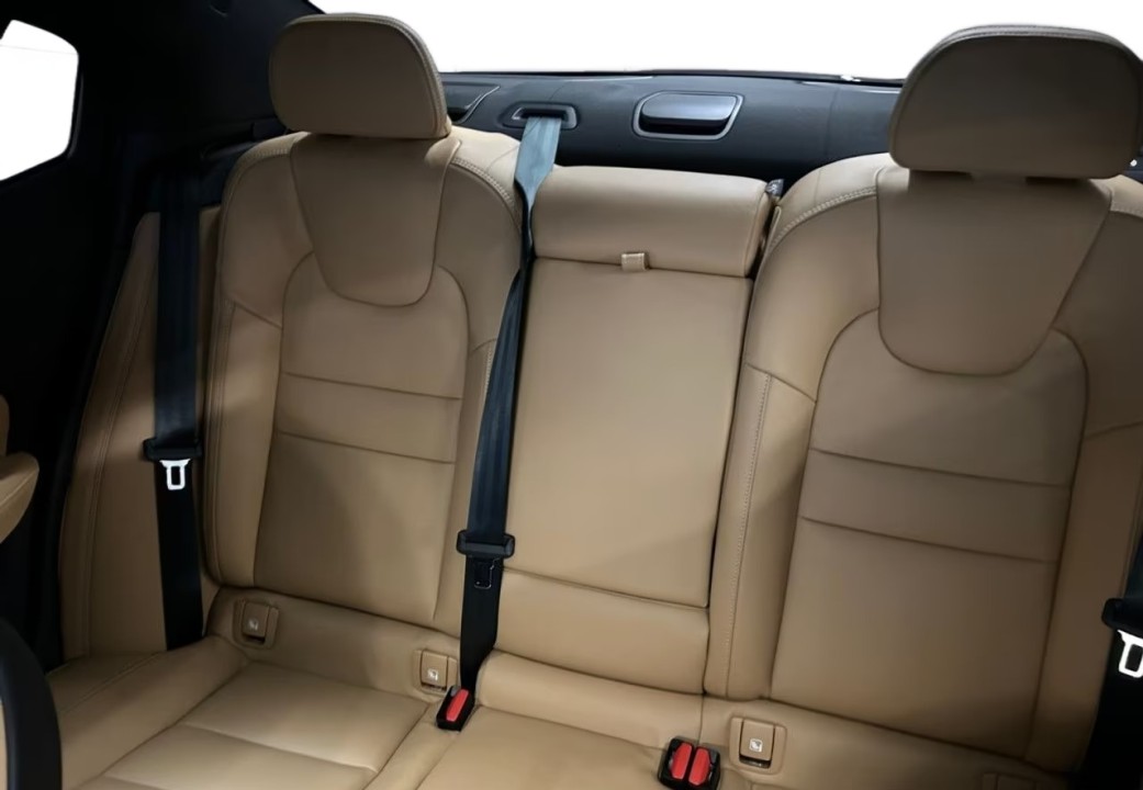 Volvo S60 B5B Ultimate Dark - foto 13