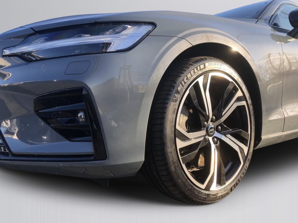 Volvo S60 B5 Ultimate Dark - foto 14