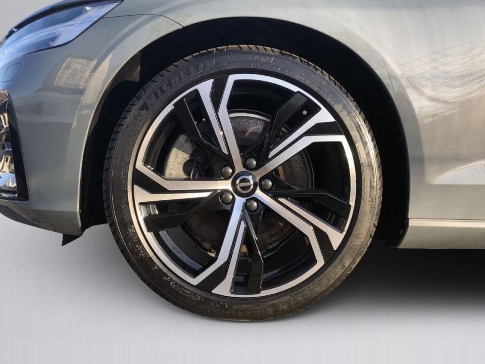 Volvo S60 B5 Ultimate Dark - foto 15