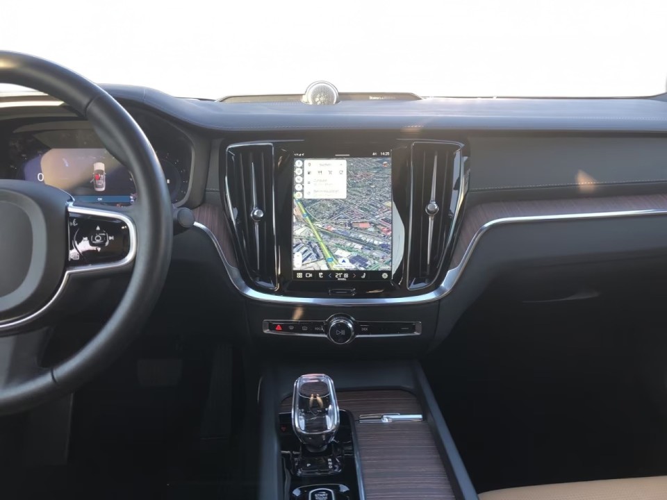 Volvo S60 B5 Ultimate Dark - foto 9