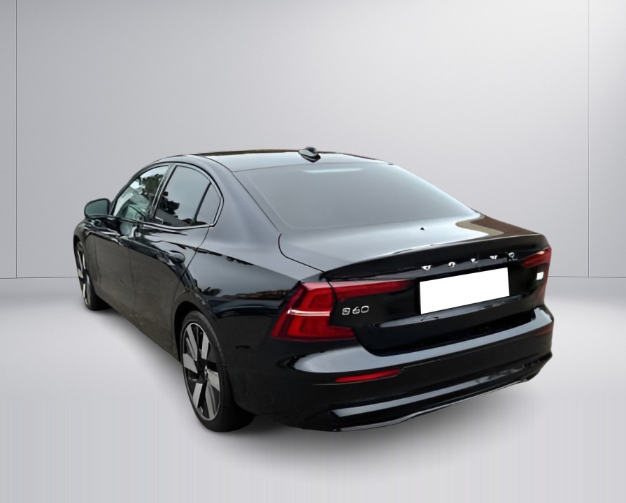 Volvo S60 Plus Dark Recharge (5)