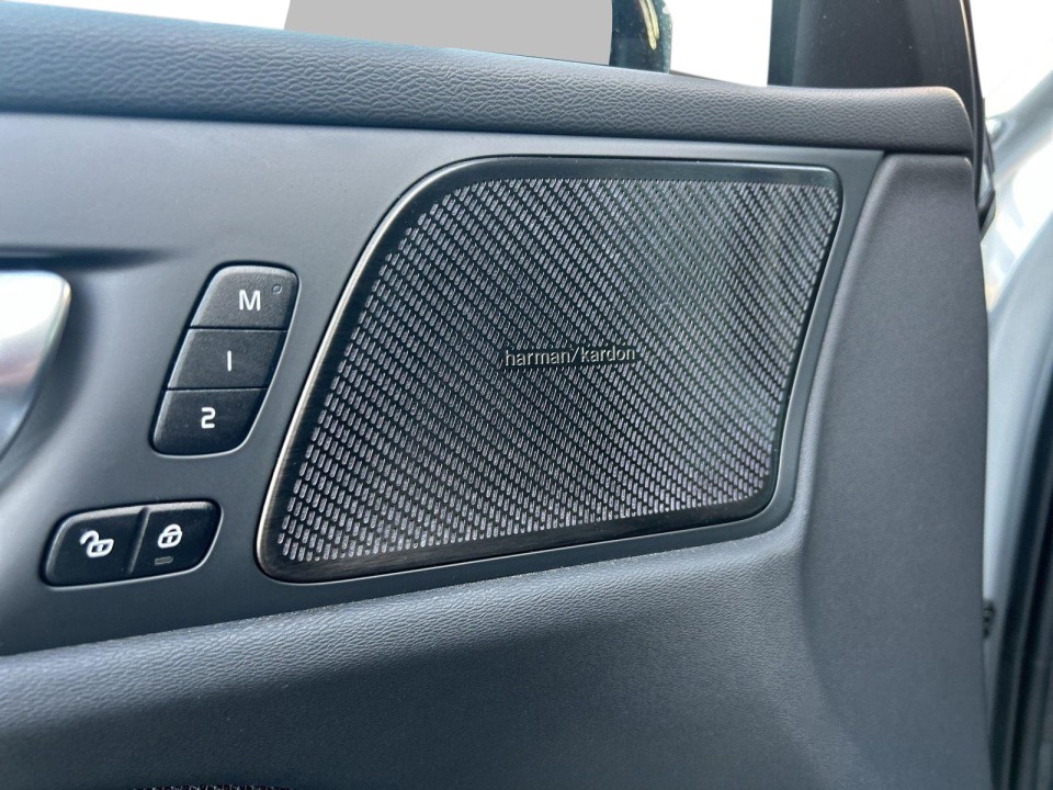 Volvo S60 B5 Ultimate Dark - foto 14