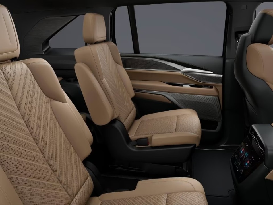 Cadillac Escalade IQ Premium Sport - foto 11