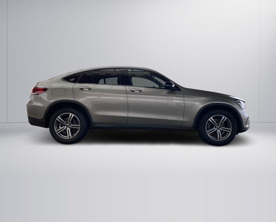 Mercedes-Benz GLC Coupé 220d 4MATIC (2)