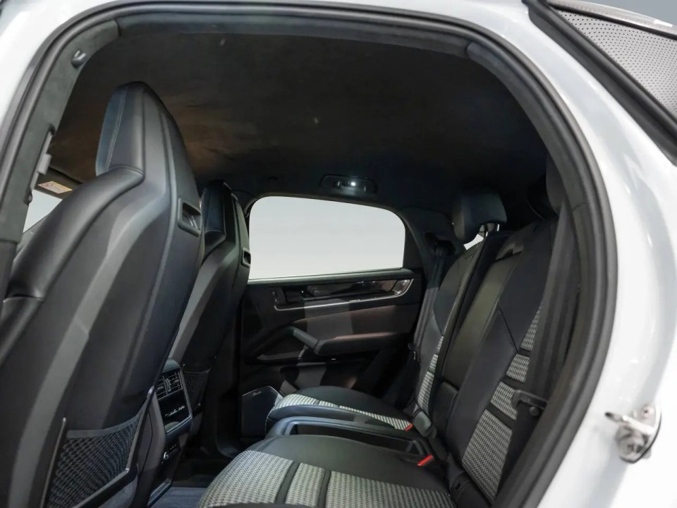 Porsche Cayenne Coupe S - foto 21