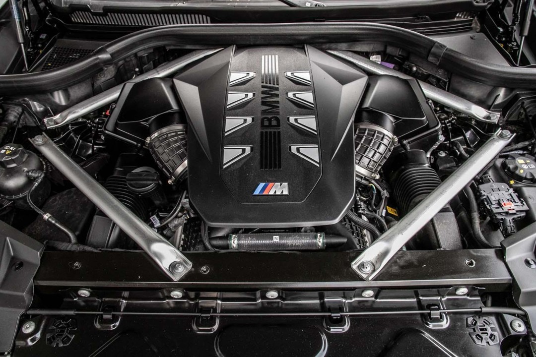 BMW X5 M60i - foto 14