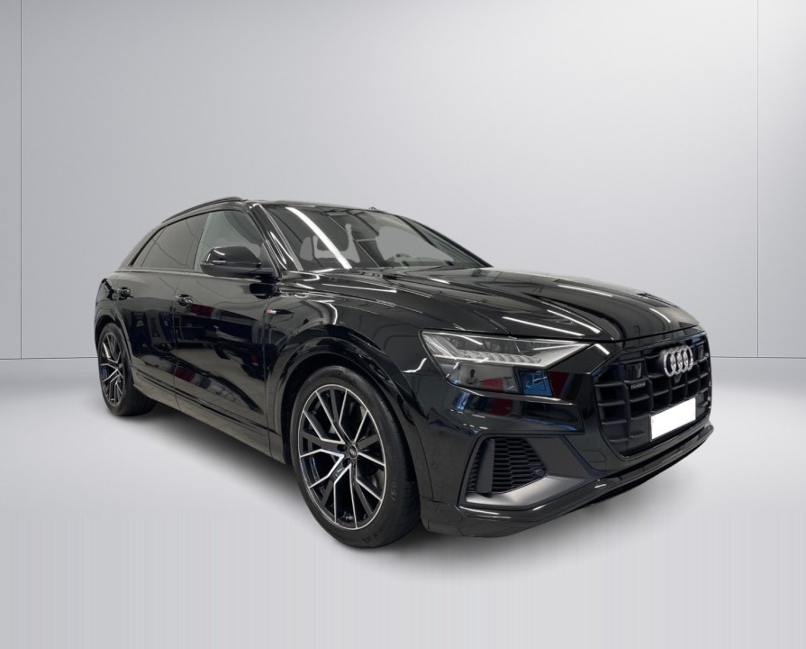 Audi Q8 55TFSI quattro tiptronic S-Line