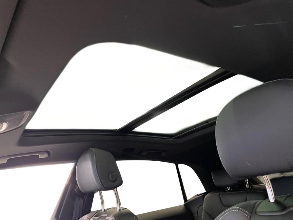 Audi Q8 55TFSI quattro tiptronic S-Line - foto 11