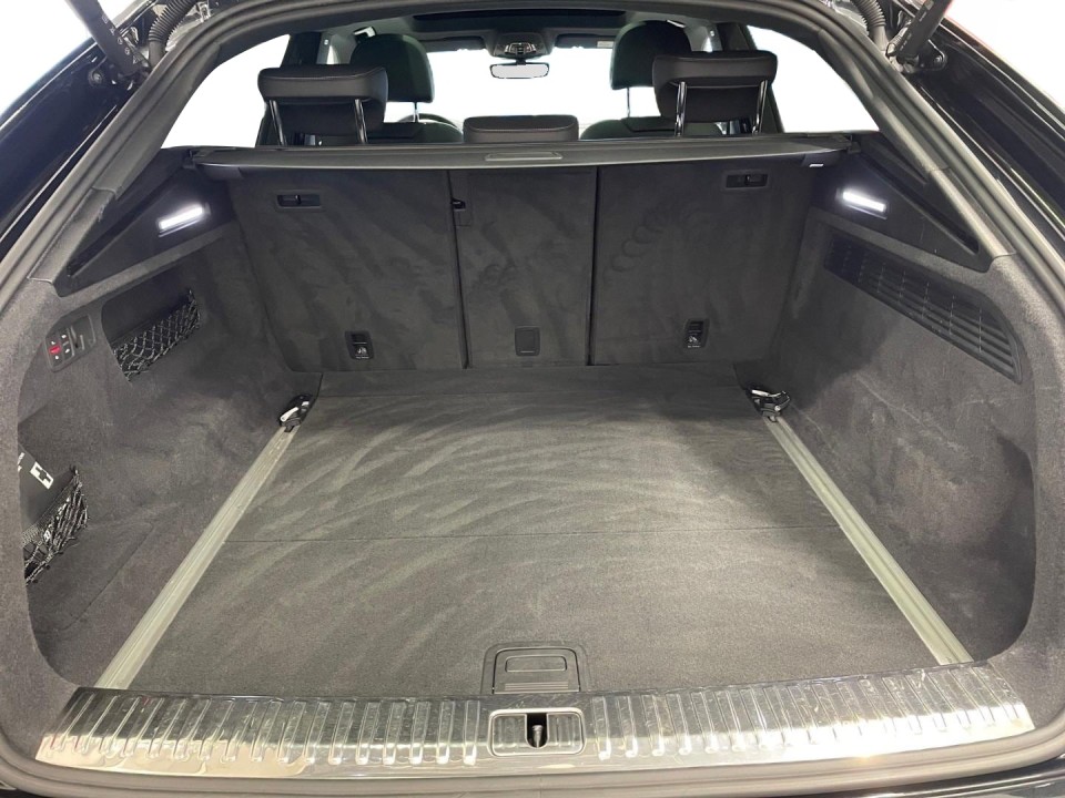 Audi Q8 55TFSI quattro tiptronic S-Line - foto 14