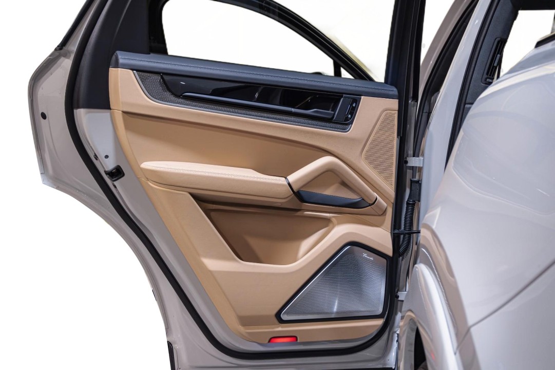 Porsche Cayenne Coupe - foto 17