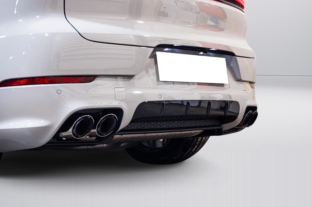 Porsche Cayenne Coupe - foto 24