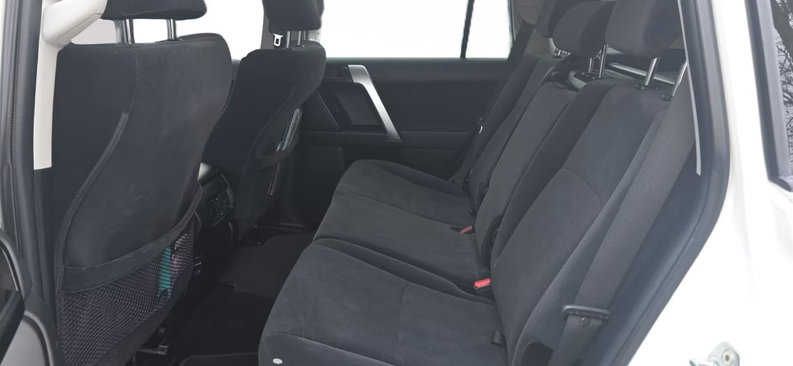 Toyota Land Cruiser 2.8 D-4D - foto 6