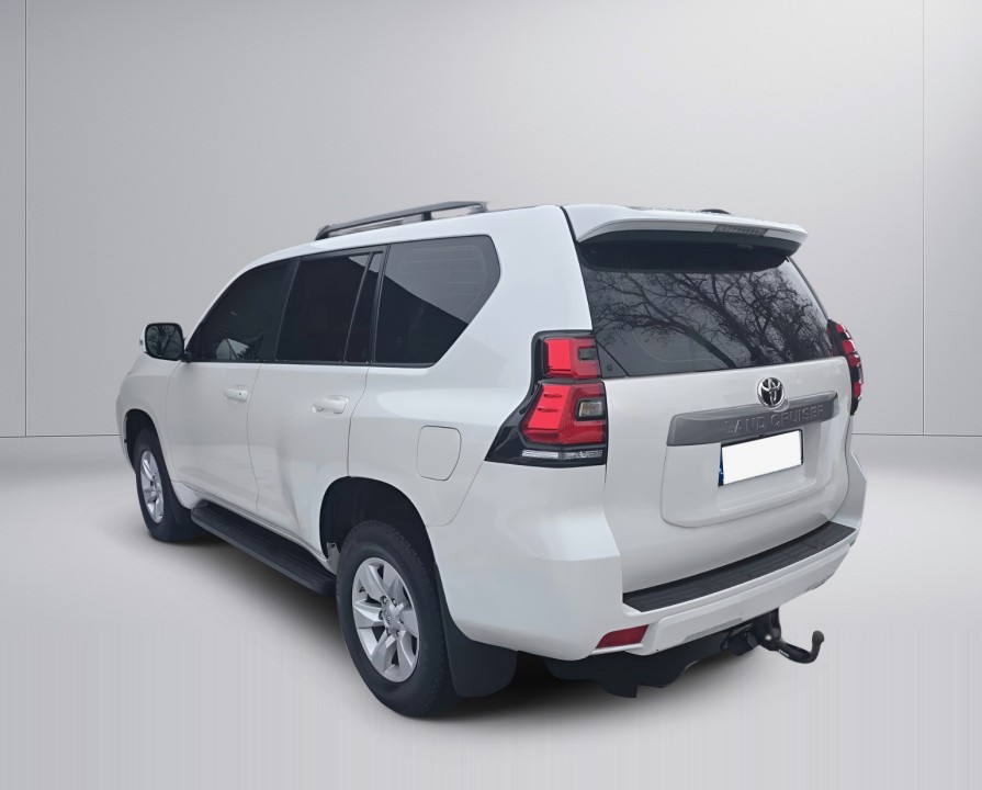 Toyota Land Cruiser 2.8 D-4D (3)