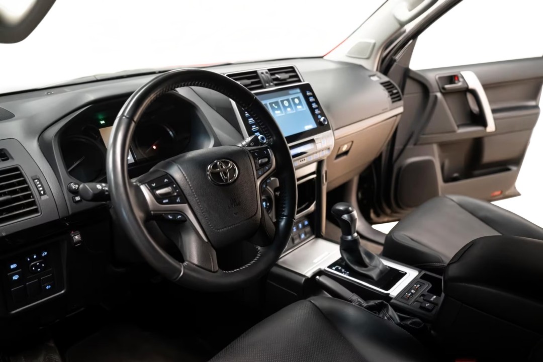 Toyota Land Cruiser 2.8 D-4D Luxury - foto 7