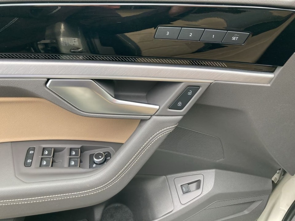 Volkswagen Touareg V6 TDI R-Line - foto 13