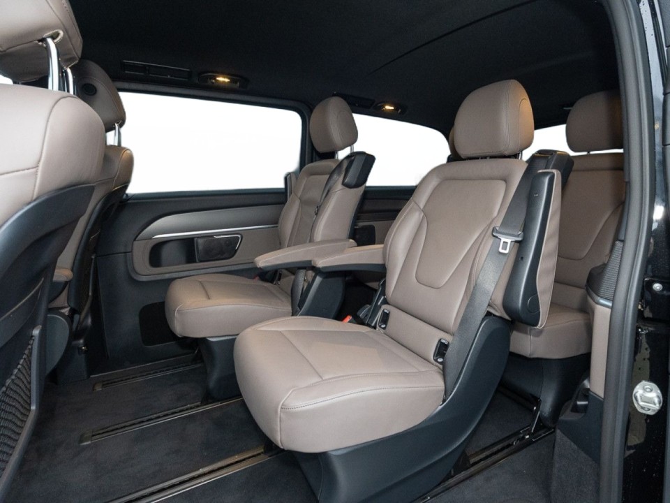 Mercedes-Benz V 300d 4MATIC Long Avantgarde - foto 17