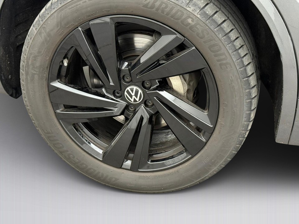 Volkswagen Touareg V6 TDI R-Line - foto 16