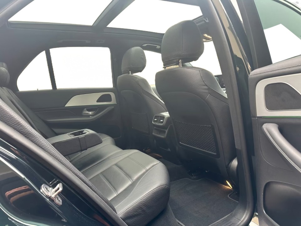 Mercedes-Benz GLE 350de AMG - foto 18