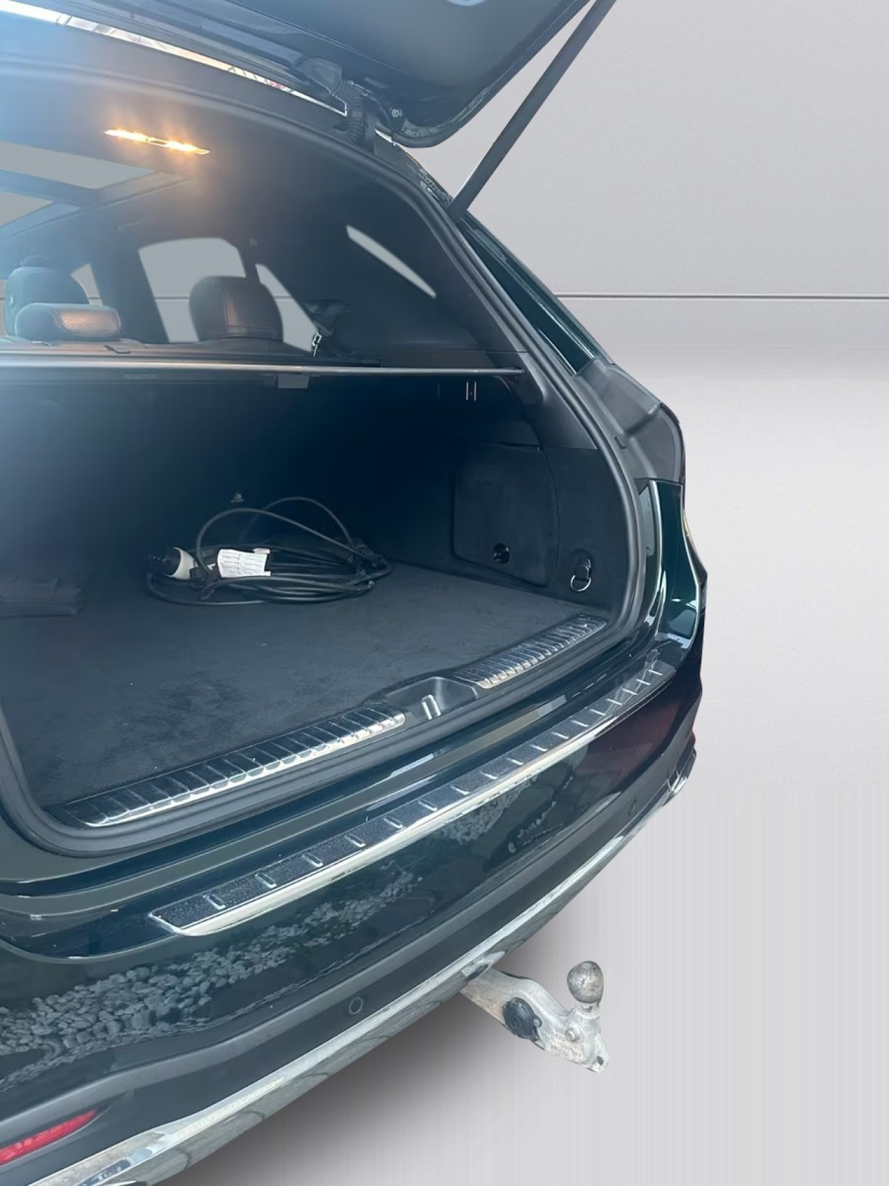 Mercedes-Benz GLE 350de AMG - foto 23