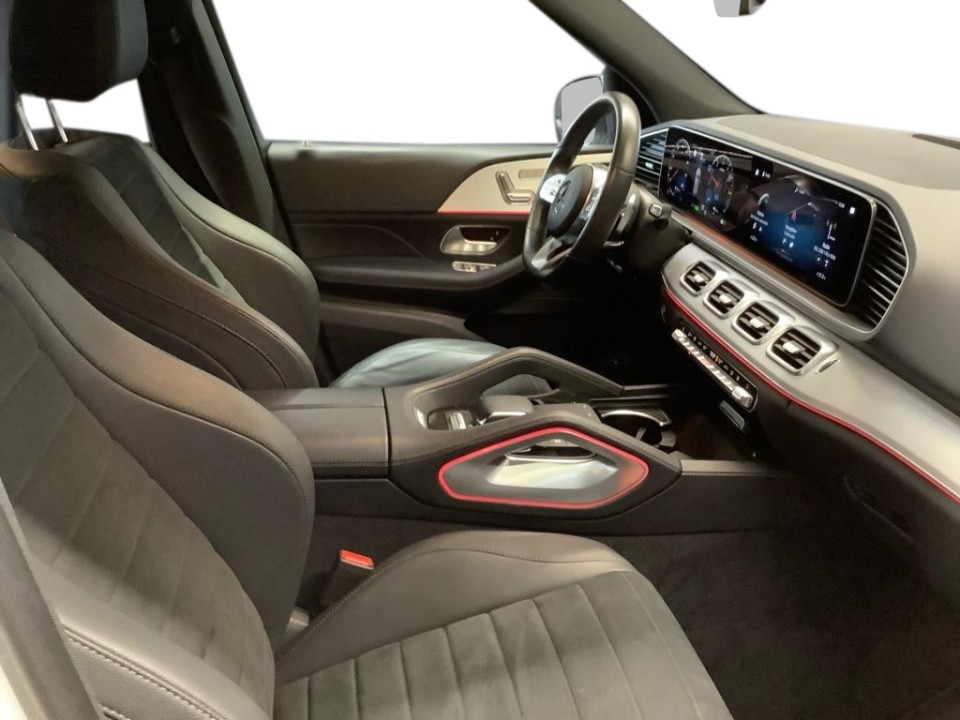 Mercedes-Benz GLE 350de 4MATIC AMG (5)