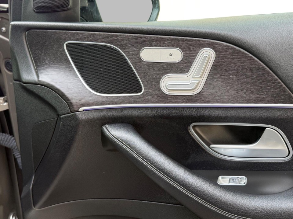 Mercedes-Benz GLE 350de 4MATIC AMG - foto 27