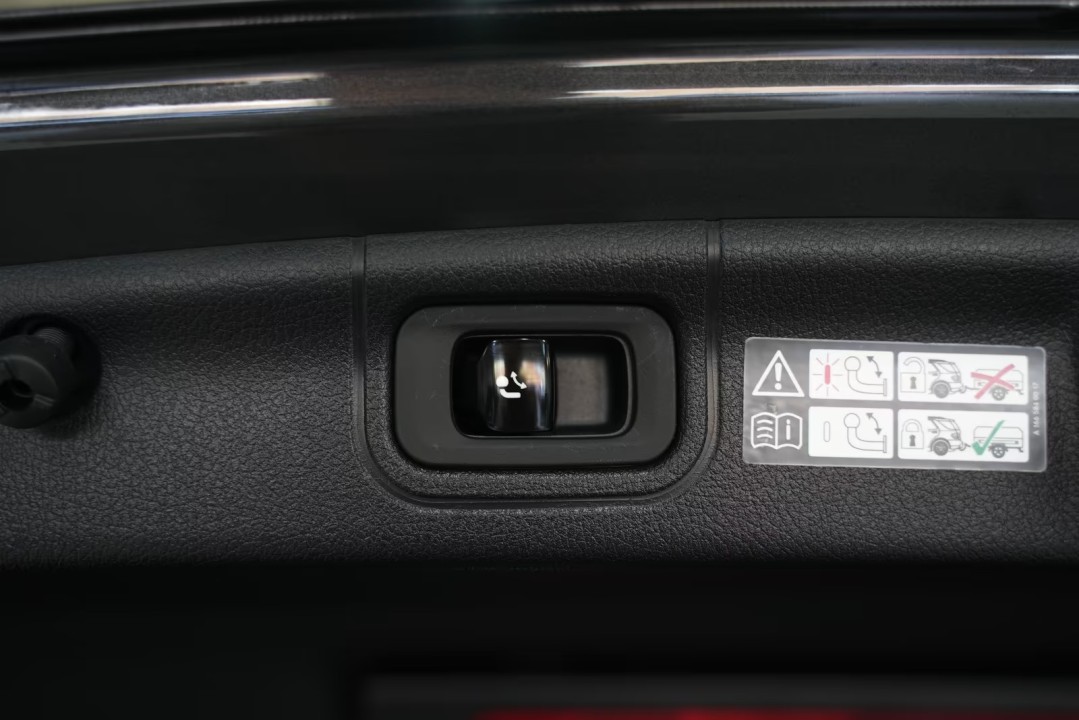 Mercedes-Benz C 300d 4MATIC - foto 40