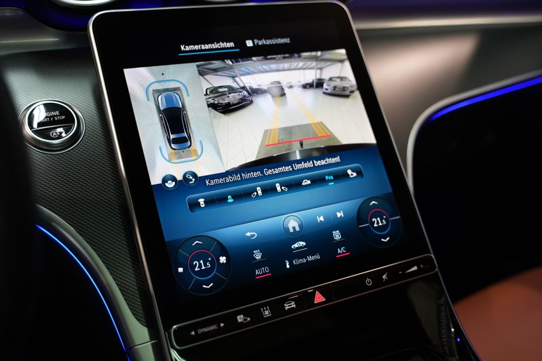 Mercedes-Benz C 300d 4MATIC - foto 30