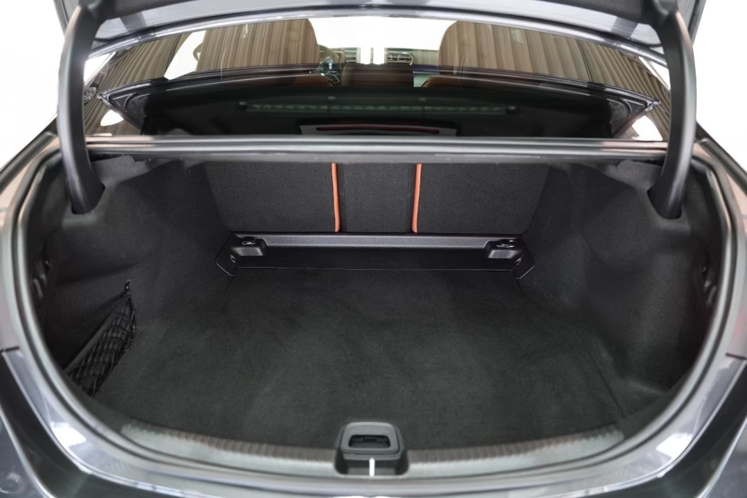 Mercedes-Benz C 300d 4MATIC - foto 42