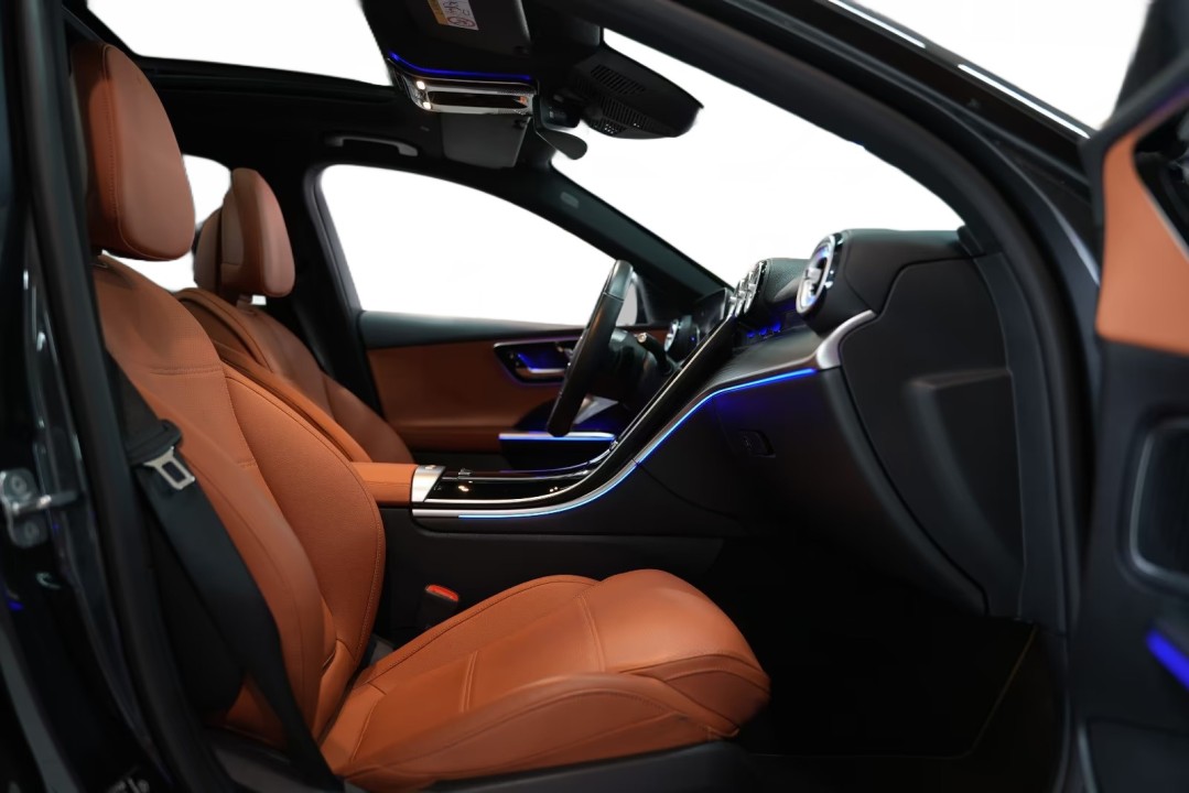 Mercedes-Benz C 300d 4MATIC - foto 13