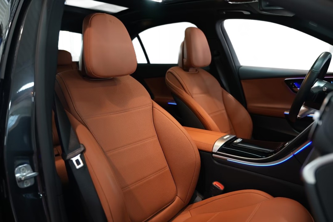 Mercedes-Benz C 300d 4MATIC - foto 14