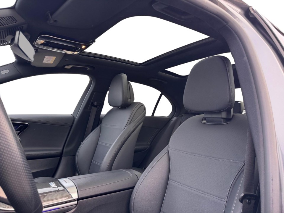 Mercedes-Benz C 300d AMG - foto 7