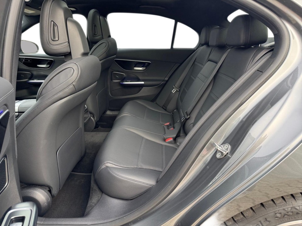 Mercedes-Benz C 300d AMG - foto 6