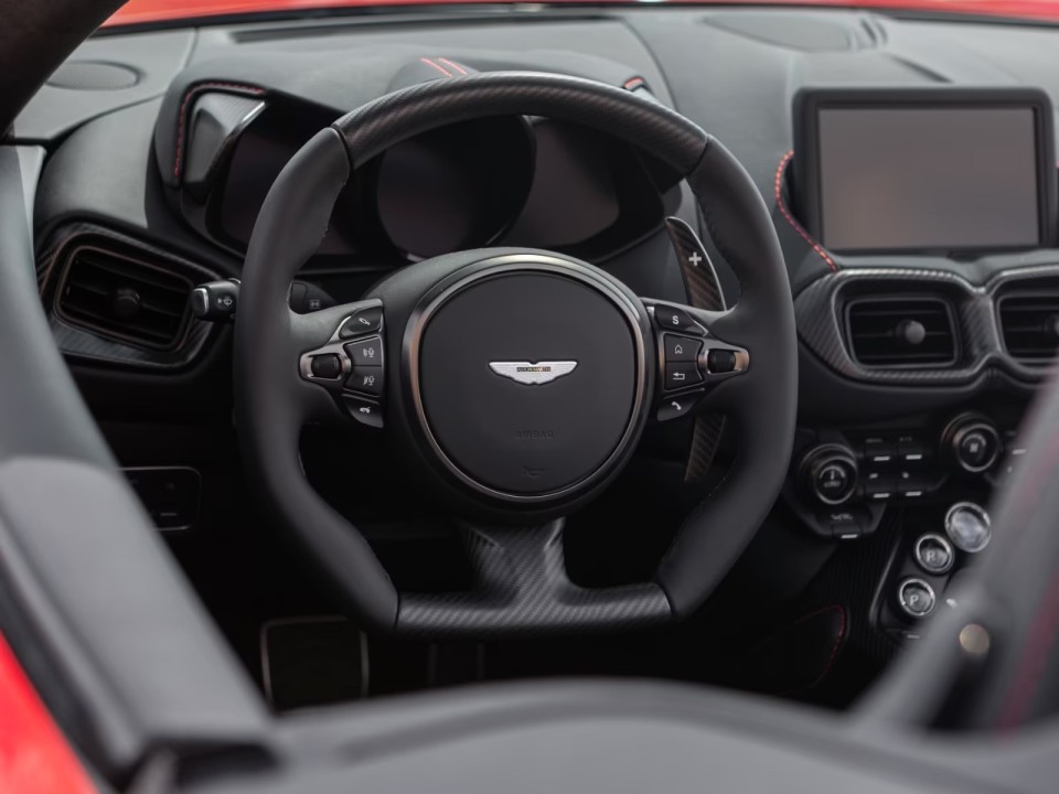 Aston Martin Vantage V12 Roadster - foto 9