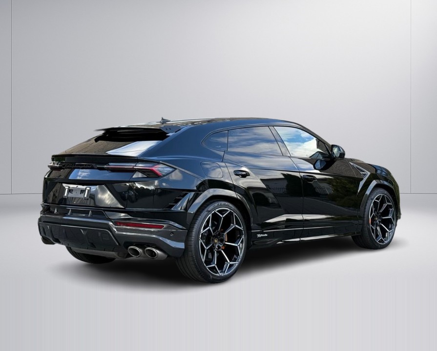 Lamborghini Urus Performante (3)