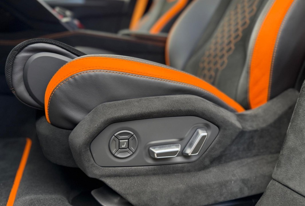 Lamborghini Urus Performante - foto 23