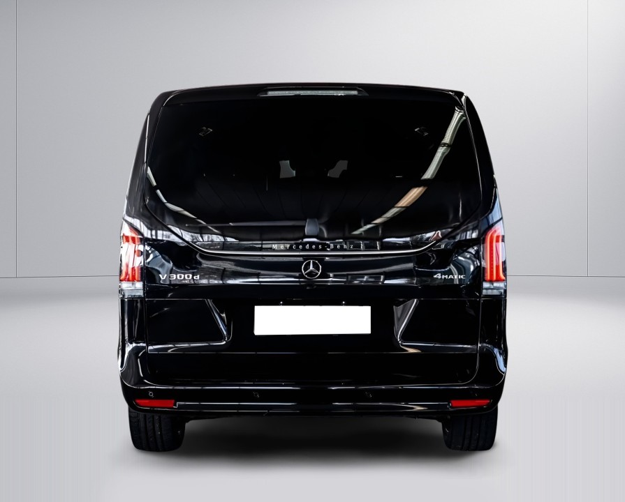 Mercedes-Benz V 300d 4MATIC Extralong Exclusive (3)