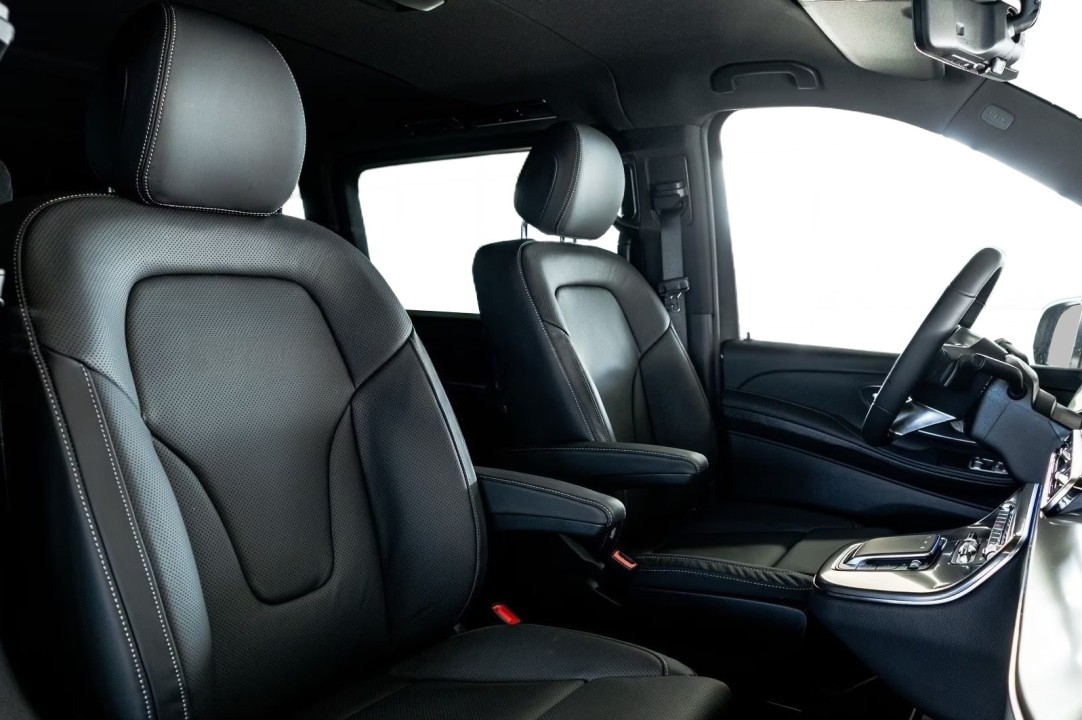 Mercedes-Benz V 300d 4MATIC Extralong Exclusive - foto 12