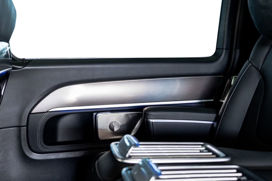 Mercedes-Benz V 300d 4MATIC Extralong Exclusive - foto 26