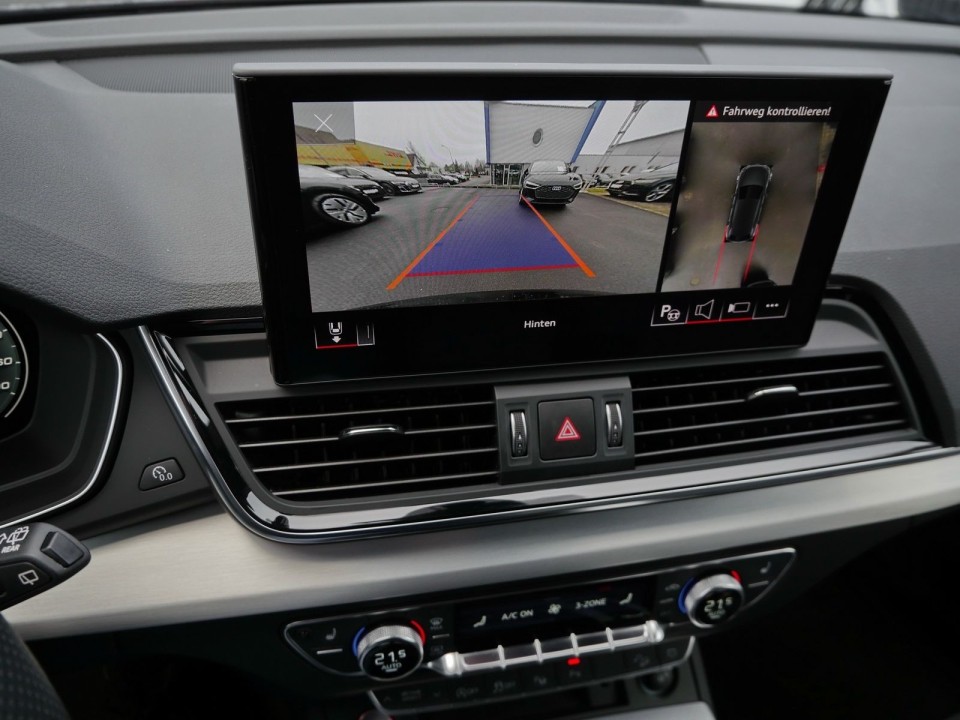 Audi SQ5 TDI - foto 14