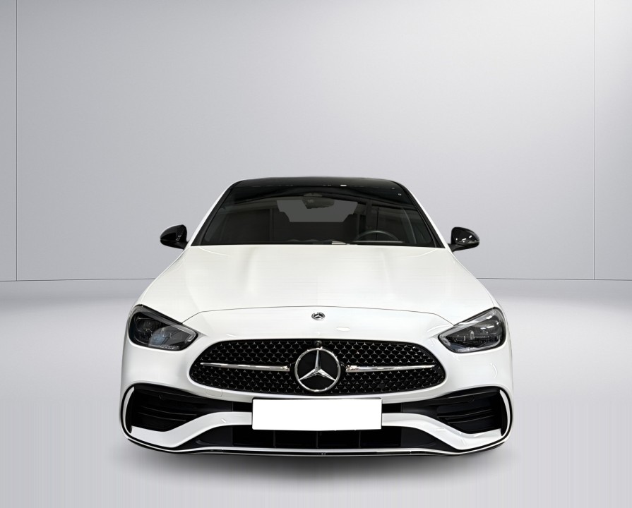 Mercedes-Benz C 300e 4MATIC AMG Line (2)