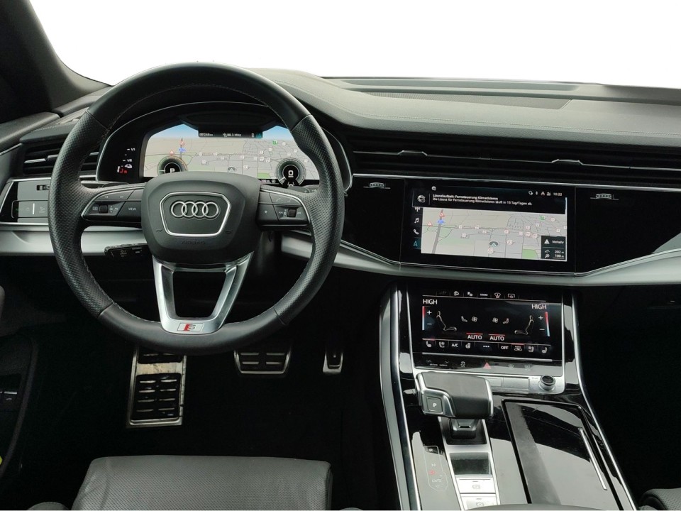 Audi Q8 TFSIe S-line - foto 8