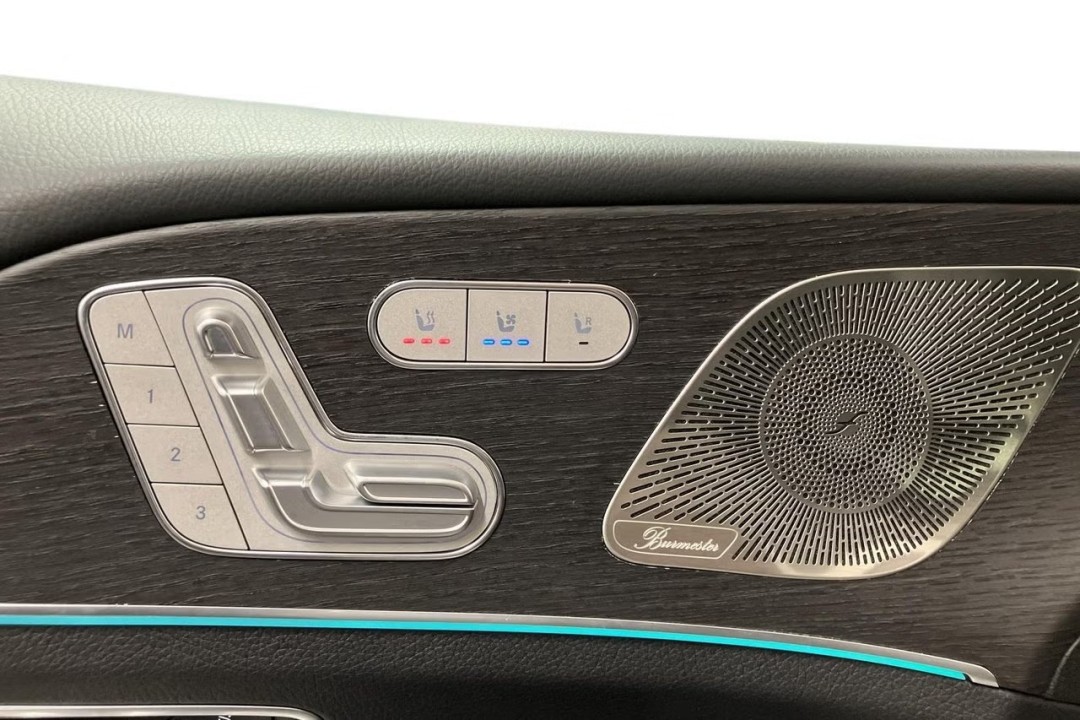 Mercedes-Benz GLE 350de 4MATIC AMG Line - foto 15