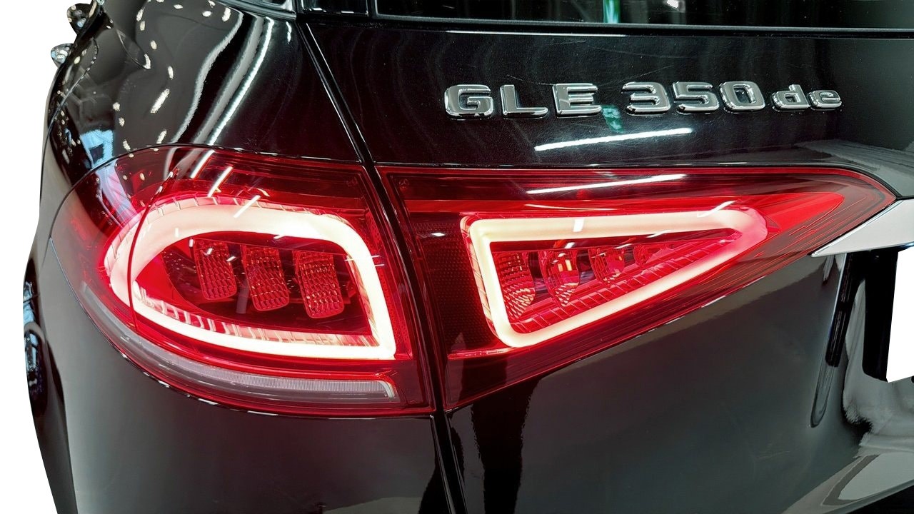 Mercedes-Benz GLE 350de 4MATIC AMG Line - foto 14