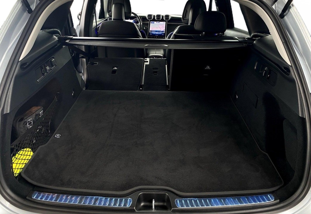 Mercedes-Benz GLC 200 4MATIC - foto 12