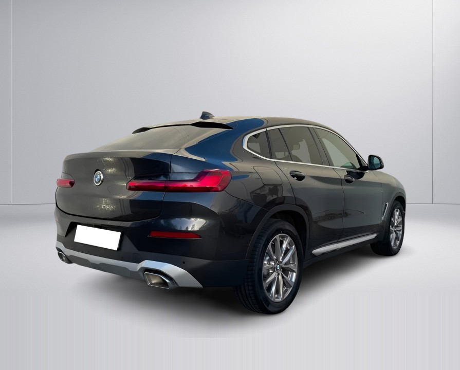 BMW X4 xDrive20d (2)