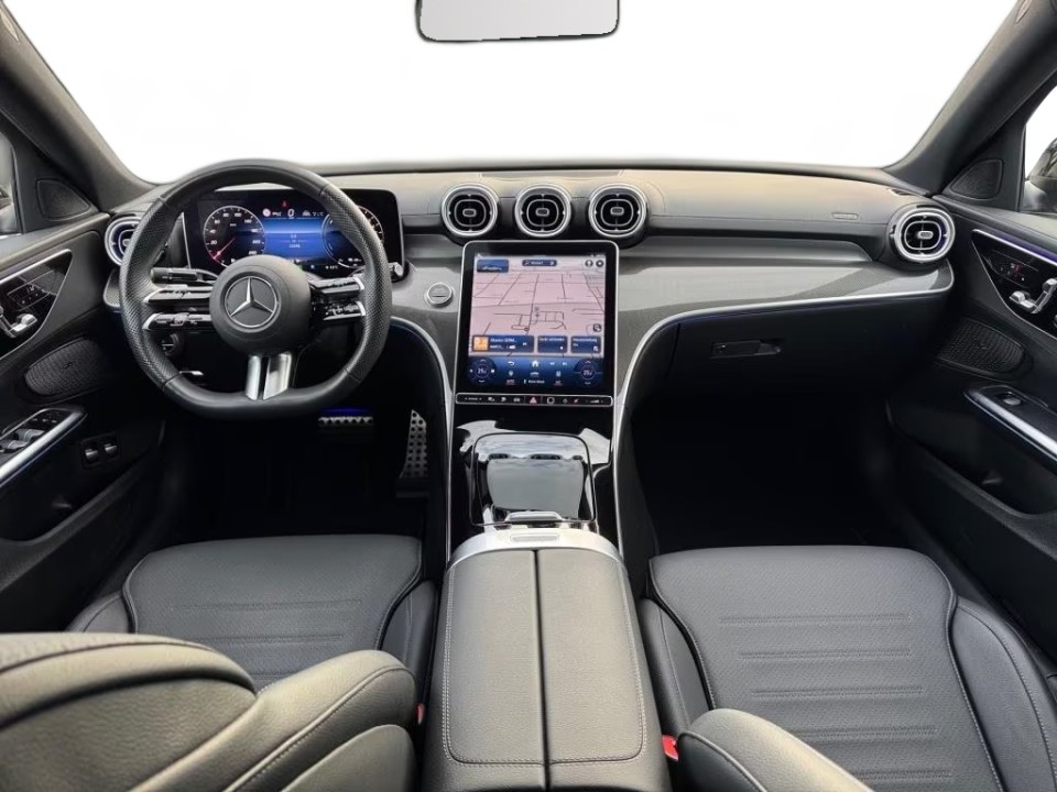Mercedes-Benz C 300e 4MATIC AMG Line - foto 8